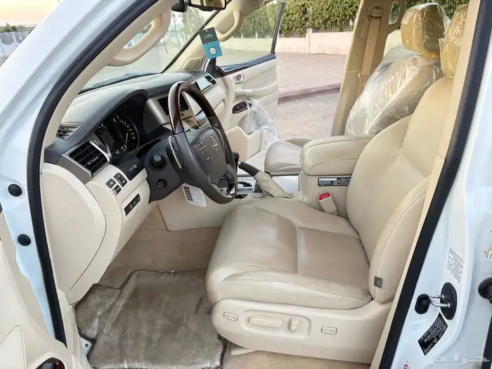 جيب لكزس 2015 سعودي مخزن 19