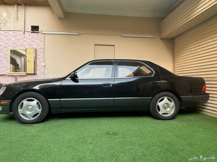 لكزس LS 400 موديل 1994 3