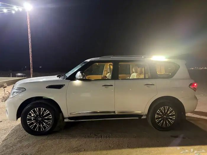 باترول 2011 قير عايدي 0