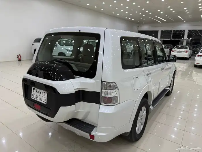 ميتسوبيشي باجيرو 2017 مكينه 3500 32