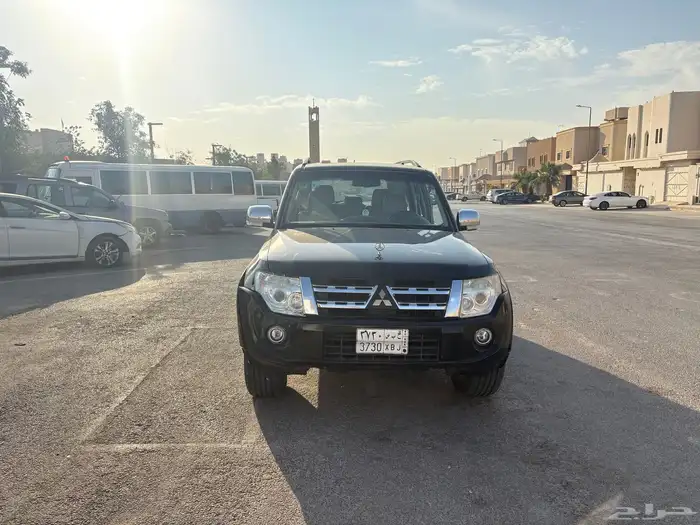 للبيع ميستوبيشي باجيرو 2014 ممشى 199 فل كامل دبل دفلوك 1