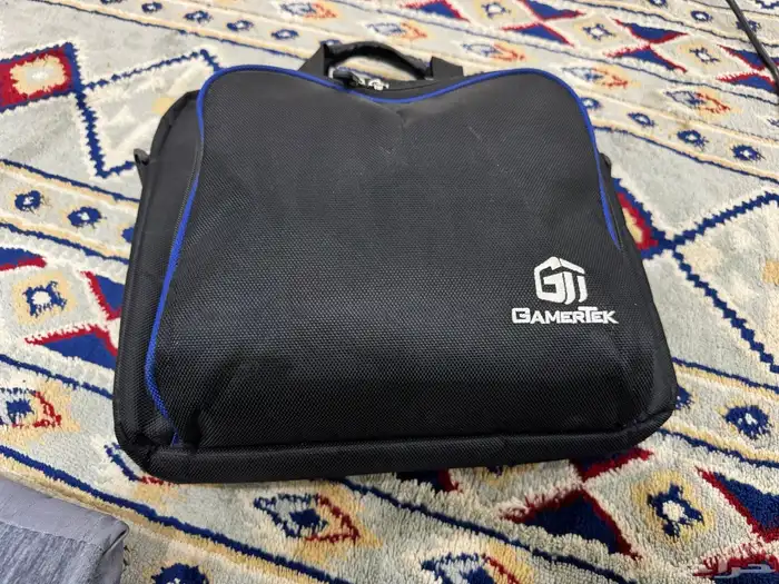 للبيع بلاستيشن 4 نظيف جد ا 2