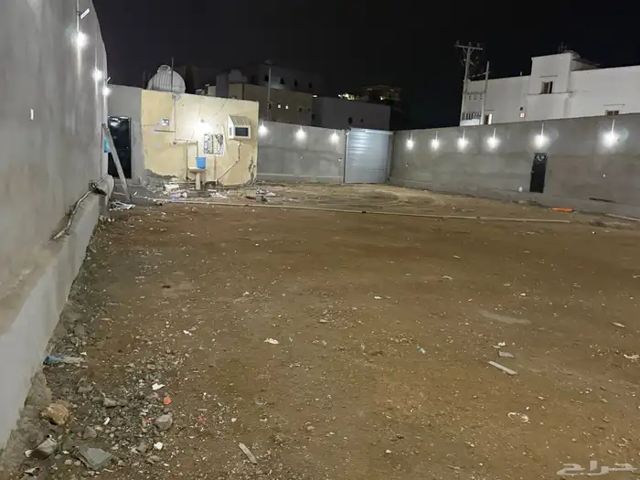 حوش للإيجار بحي بريمان 1