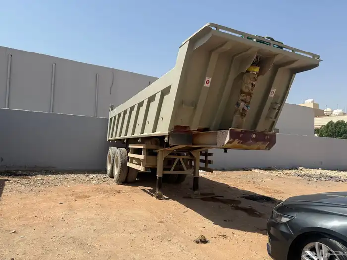 صندوق قلاب للبيع مصنع دوسري مقاس 18 متر 3