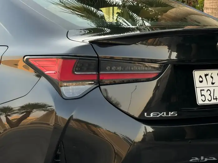 لكزس RC 350 موديل 2023 فل كامل ممشى 16 الف تشيكات وكاله 54