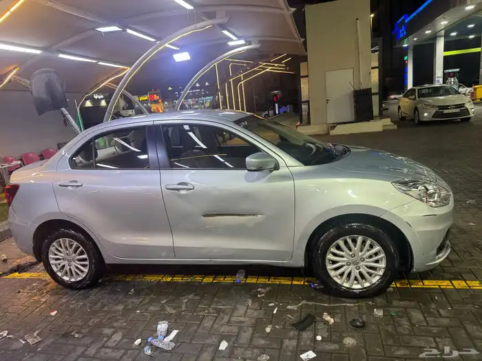 للبيع سياره سوزوكي 11