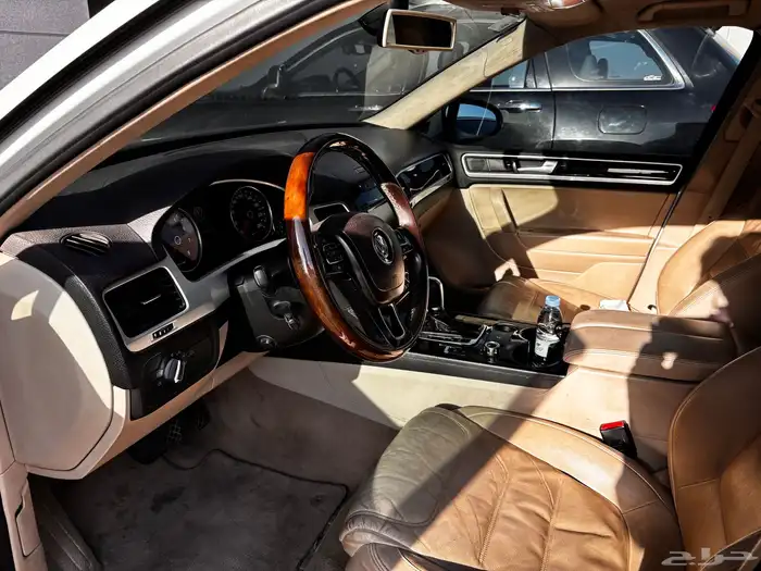 طوارق فواكس فاغن 6