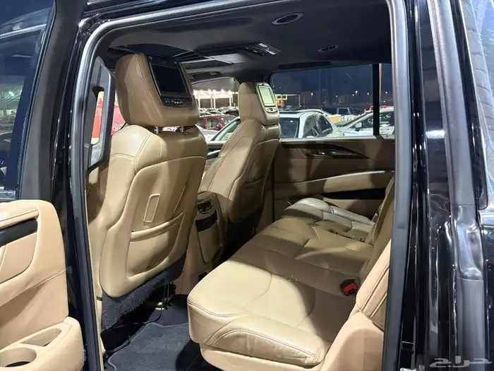 كاديلاك اسكاليد 2018 9