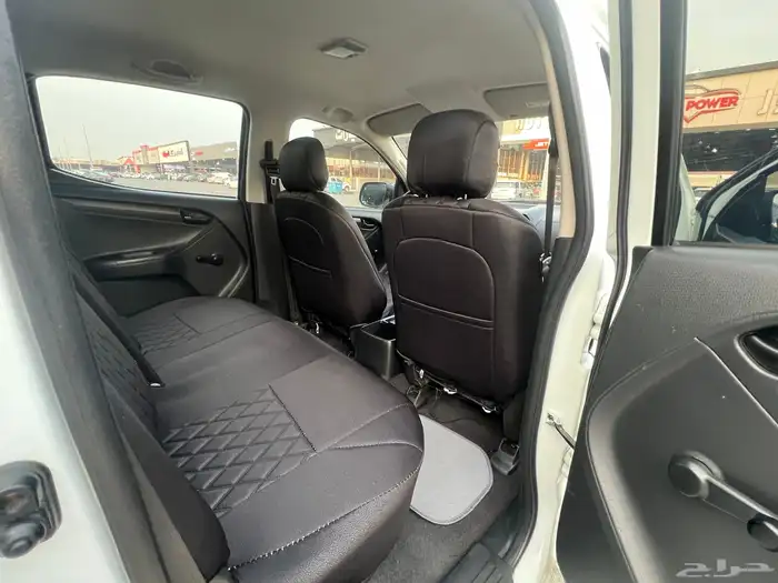 ايسوزو 2022 دبل غمارتين ديزل ديماكس 6