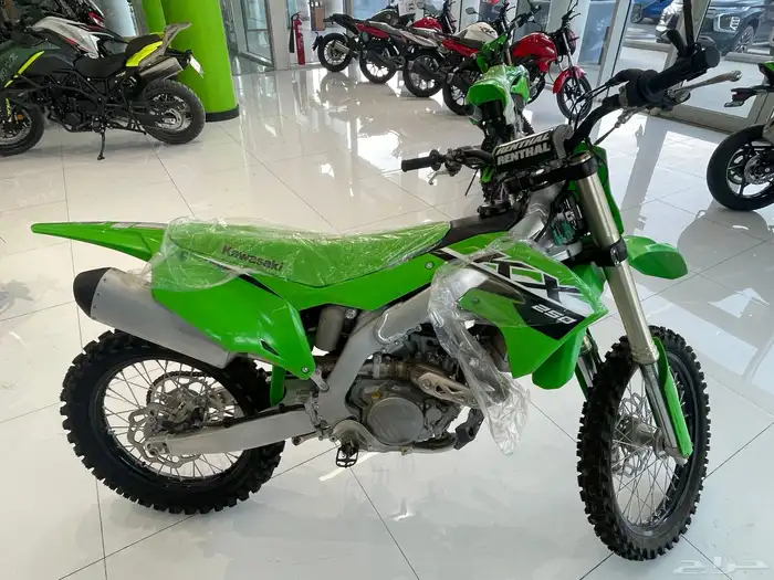 كاوساكي صحراوي KX 250 2024 1