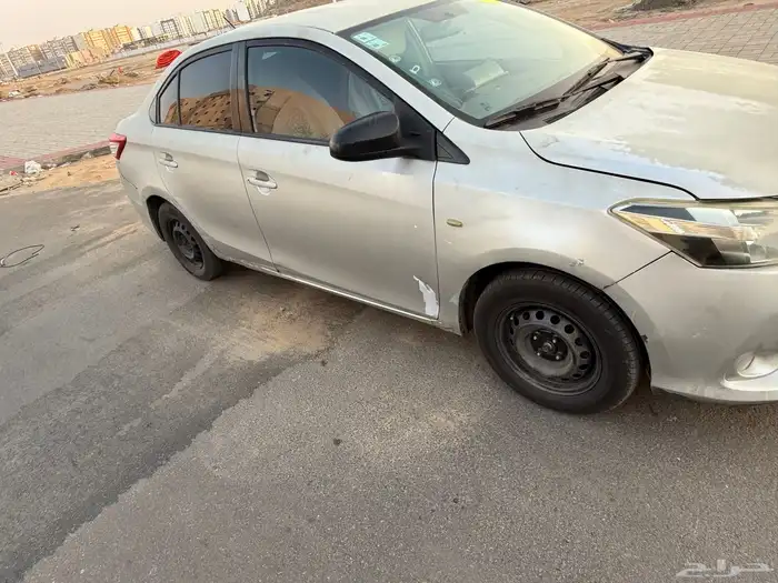 يارس 2015 أوتوماتيك 1