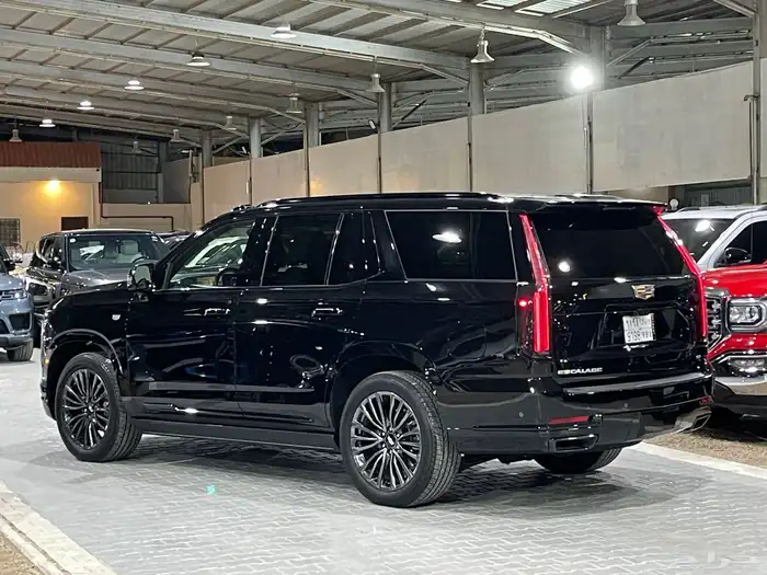 كاديلاك اسكاليد 2025 بلاتينيوم عداد (6 الاف) قمه بالنظافه 8