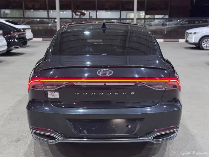 ازيرا 2022 فل كامل ( 6 سلندر ) ب 73 الف مسجل . 5