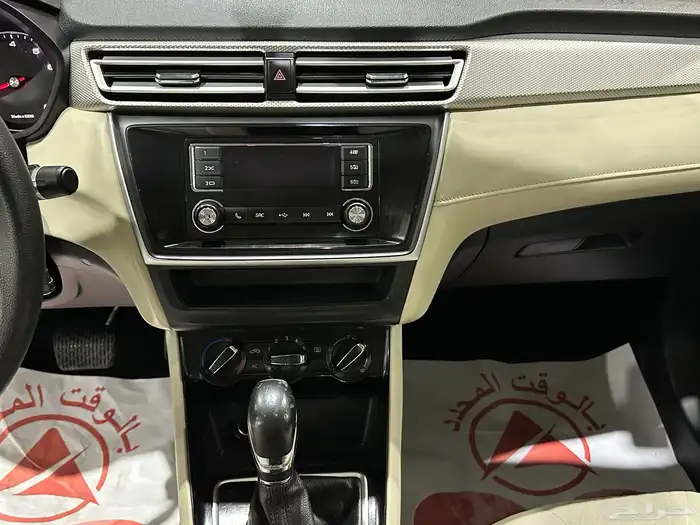 ام جي5 MG5 استاندر 2022 7