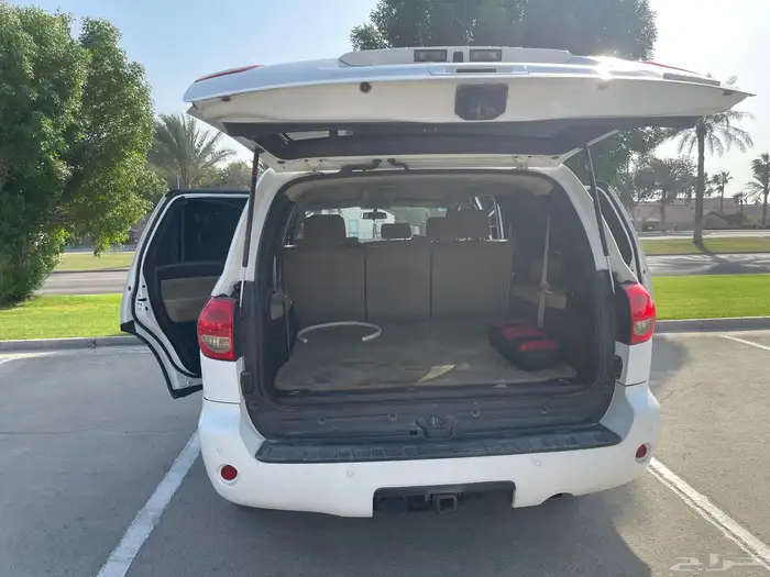 سكويا 2011 Toyota Sequoia 9