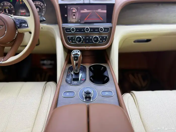 بنتلي بنتياقا 7