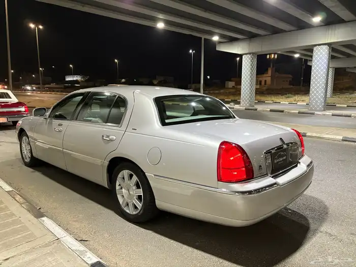 لنكون تاون كار 2011 مخزن 10