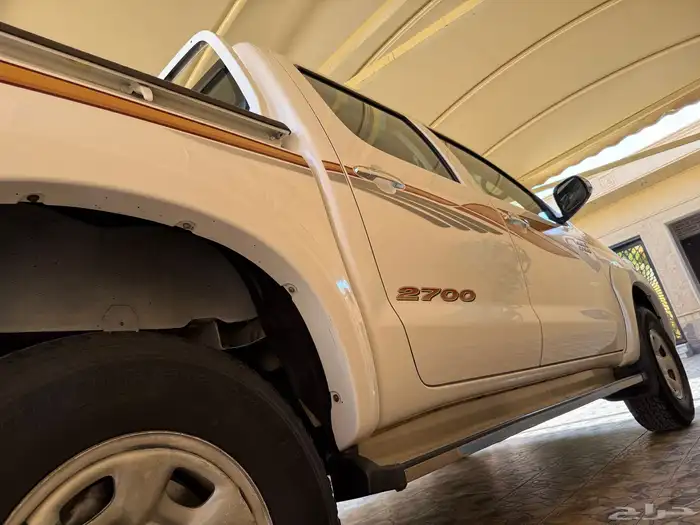 هايلوكس دبل غمارتين المديل 2012 قير عادي خليجي وكالة 10