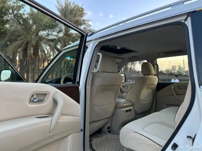 نيسان باترول SE موديل 2015 سعودي فتحه دبل 25