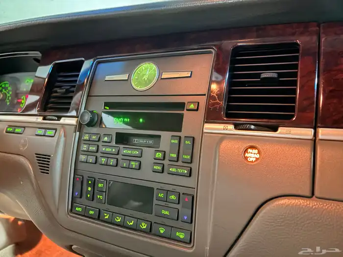 لنكون تاون كار 2011 مخزن 19