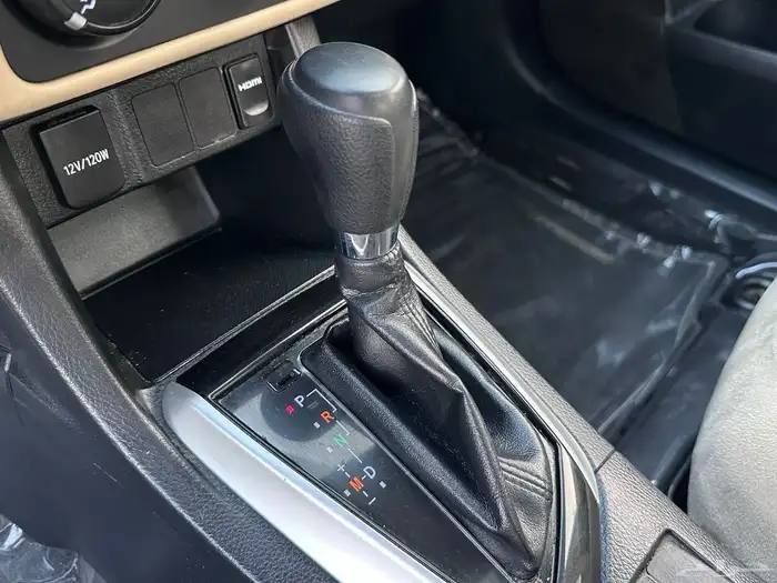 تم البيع الله يبارك للمشتري 44