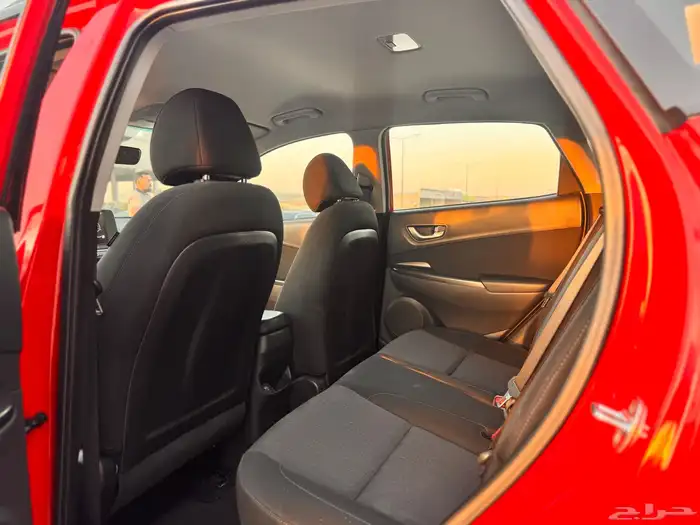 هيونداي كونا 2023 احمر 10