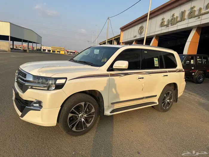 صالون جي اكس ار تورنق 1