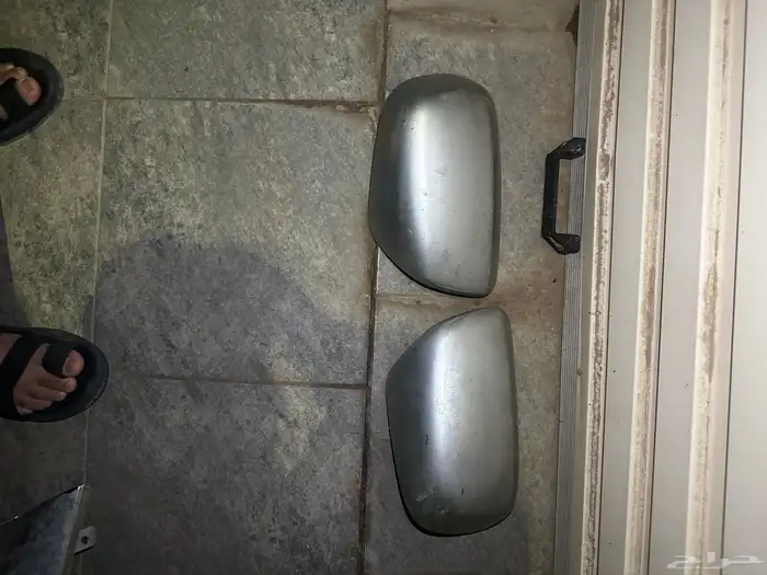 اغراض هايلوكس 12-15 صدام خلفي وشبك البيع سمح 3