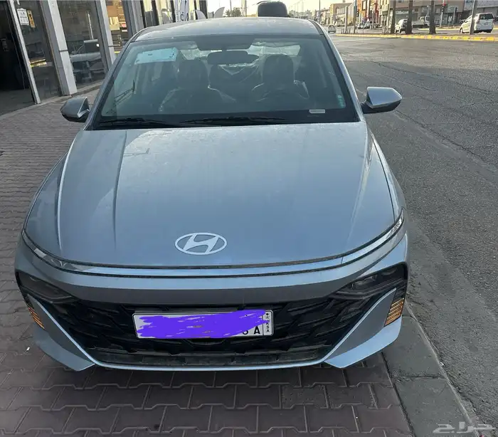 اكسنت فليت رصاصي 2024 ماشي الفين كيلو فقط 0