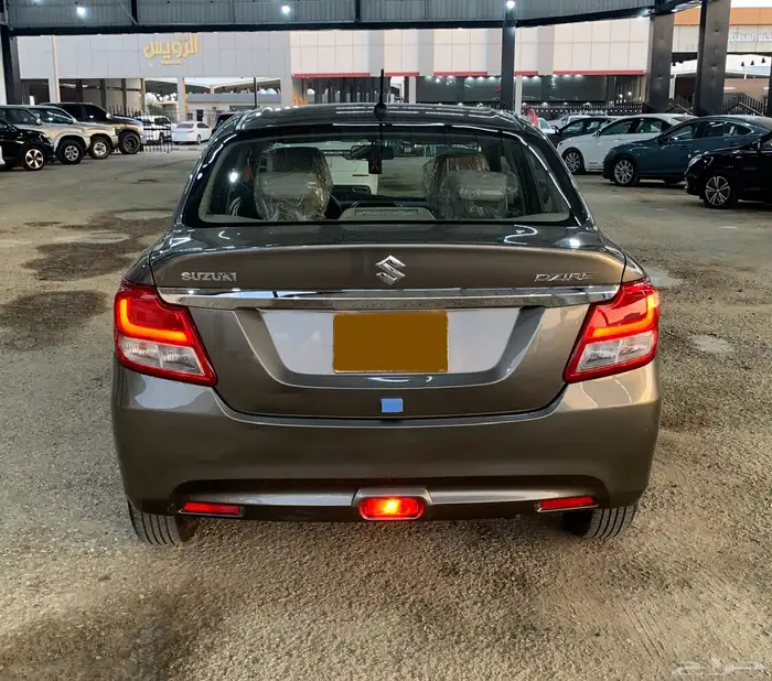 للبيع سوزوكي ديزاير 2023 منوة المستخدم 4