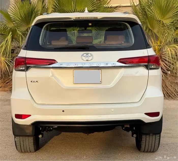 تويوتا فورشنر GX بنزين V4 دبل 2018 12