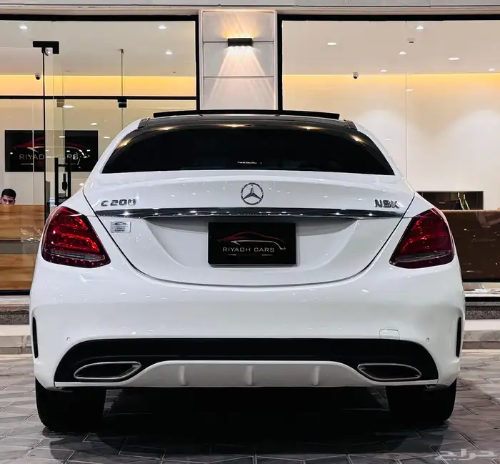 مرسيدس AMG C200 2018 ( بحالة ممتازة ) 2