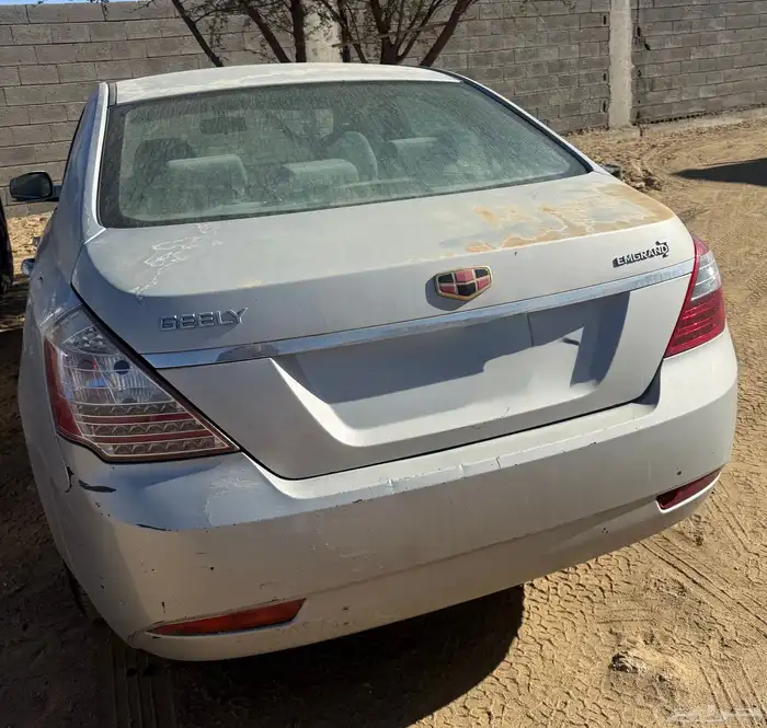 للبيع تشليح جيلي 2014 اي سي 7 ( مسقطه ) 3