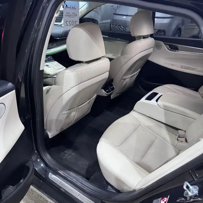 ازيرا 2022 فل كامل ( 6 سلندر ) ب 73 الف مسجل . 12