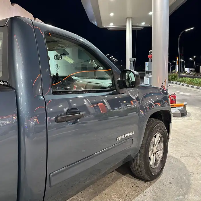 سييرا 13 دبل z71 مشروط ثالث مالك لون نادر 16