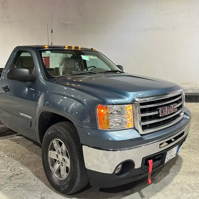 سييرا 13 دبل z71 مشروط ثالث مالك لون نادر 13