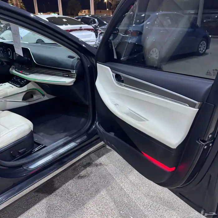 ازيرا 2022 فل كامل ( 6 سلندر ) ب 73 الف مسجل . 19