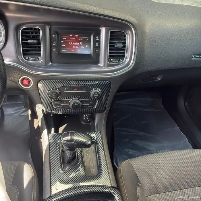 دودج تشارجر v6 11