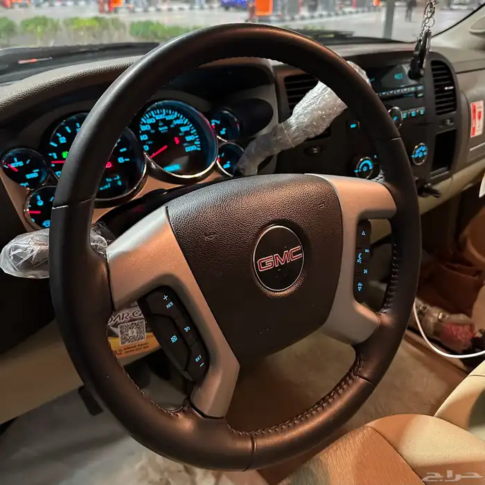 سييرا 13 دبل z71 مشروط ثالث مالك لون نادر 24