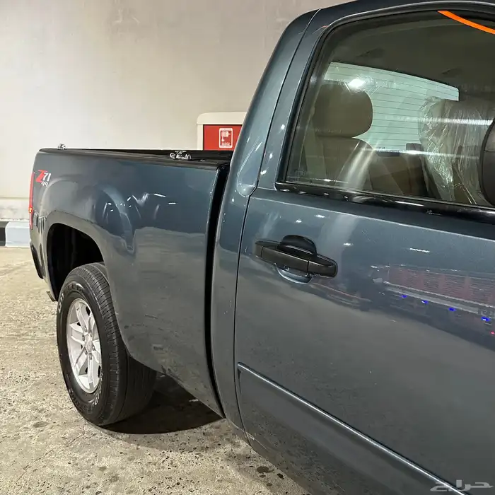 سييرا 13 دبل z71 مشروط ثالث مالك لون نادر 14