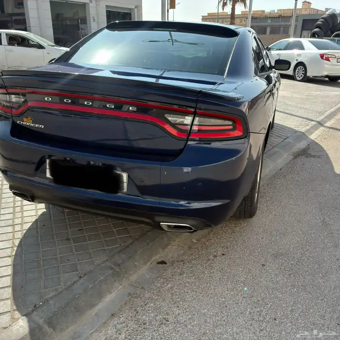 دودج تشارجر v6 6