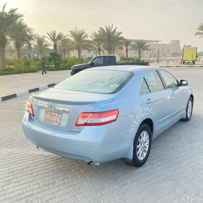 كامري 2011 سعودي فل كامل بدون فتحه 4