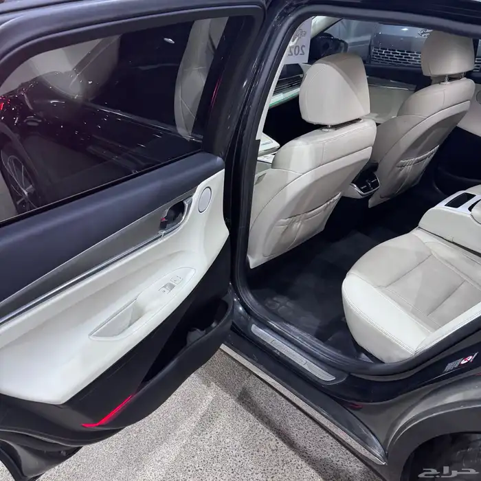 ازيرا 2022 فل كامل ( 6 سلندر ) ب 73 الف مسجل . 11