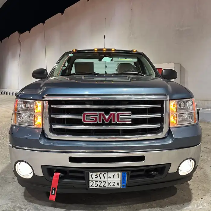 سييرا 13 دبل z71 مشروط ثالث مالك لون نادر 21