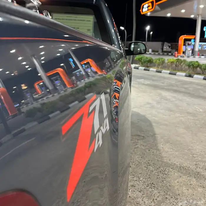 سييرا 13 دبل z71 مشروط ثالث مالك لون نادر 18