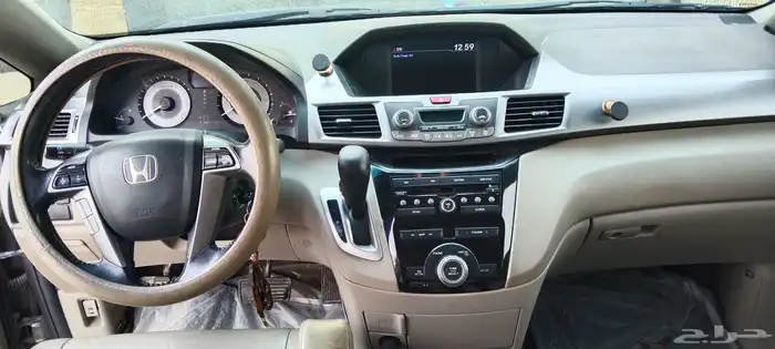 هوندا اوديسي سيارة عائلية 8