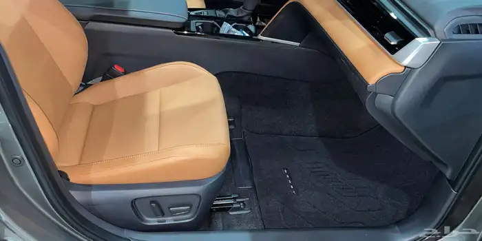 كامري 2025 GLE خليجي 18