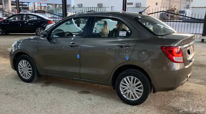 للبيع سوزوكي ديزاير 2023 منوة المستخدم 1