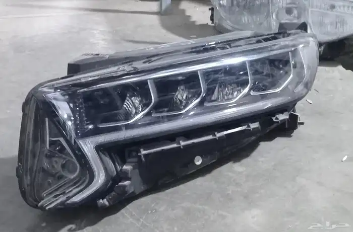 يتوفر شمعه كادينا يسار 2