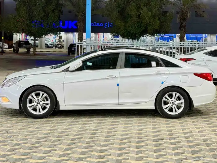 هيونداي سوناتا موديل 2012 4